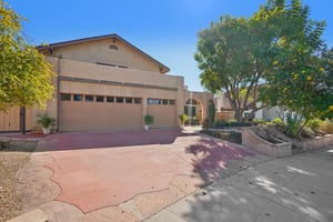 Kanan Rd-L0810-004.jpg
