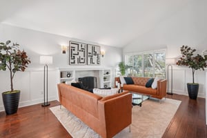 Kanan Rd-L0810-013.jpg