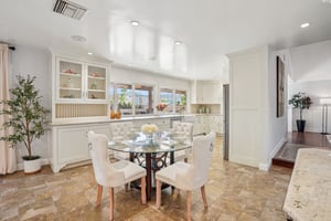 Kanan Rd-L0810-048.jpg