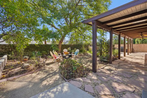 Kanan Rd-L0810-059.jpg