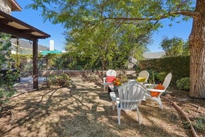 Kanan Rd-L0810-069.jpg