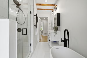  Photo 30
