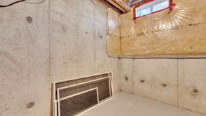  Photo 35