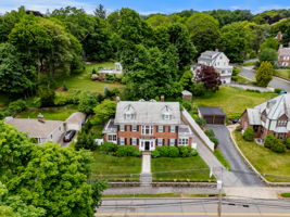 42 Old Mystic St, Arlington, MA 02474, USA Photo 3