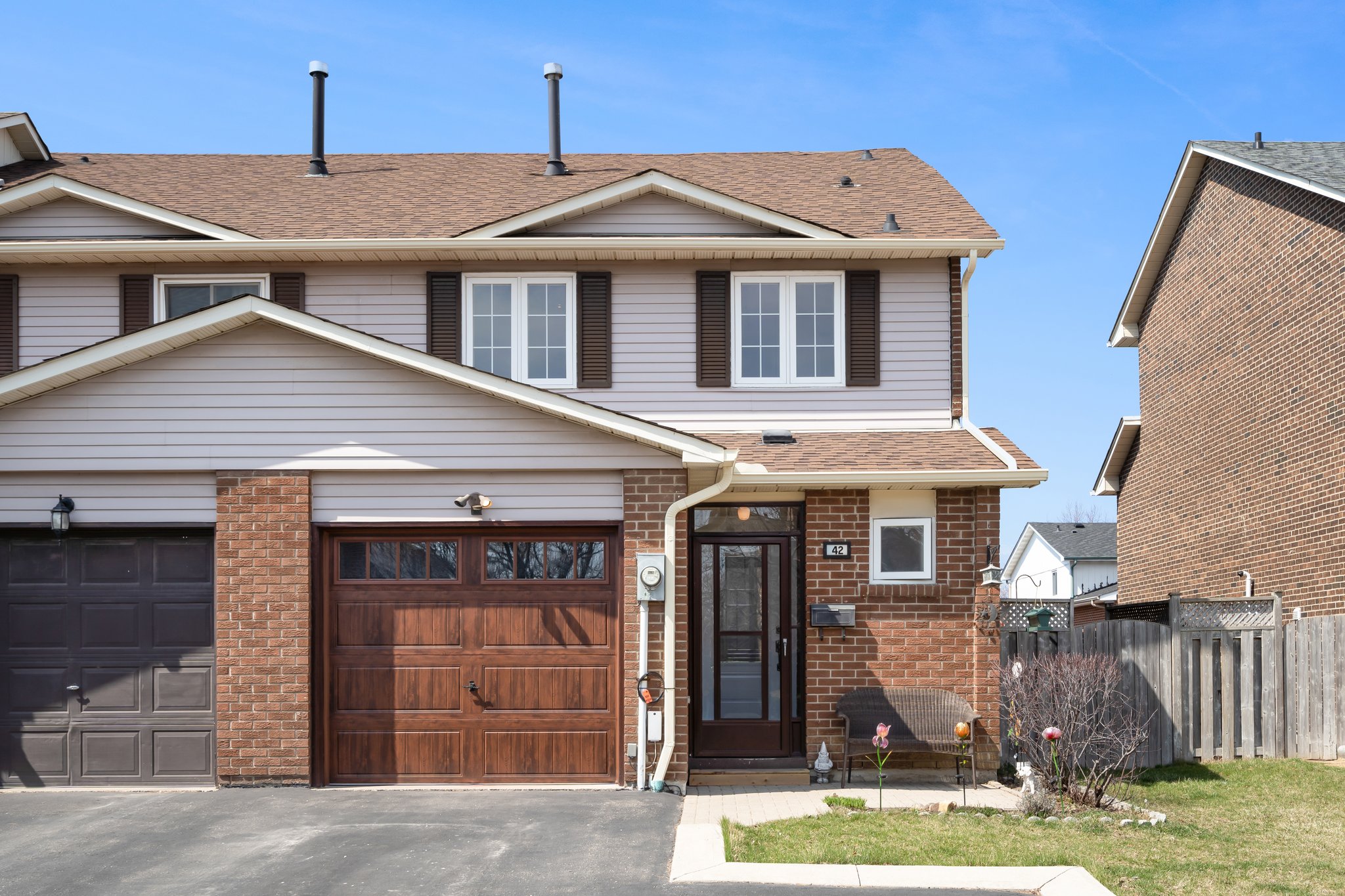 42 Rusthall Way, Brampton, ON L6V 3R6, CA