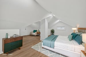 42-schauf-327 virtually staged.jpeg