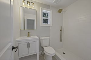  Photo 34