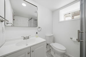  Photo 47