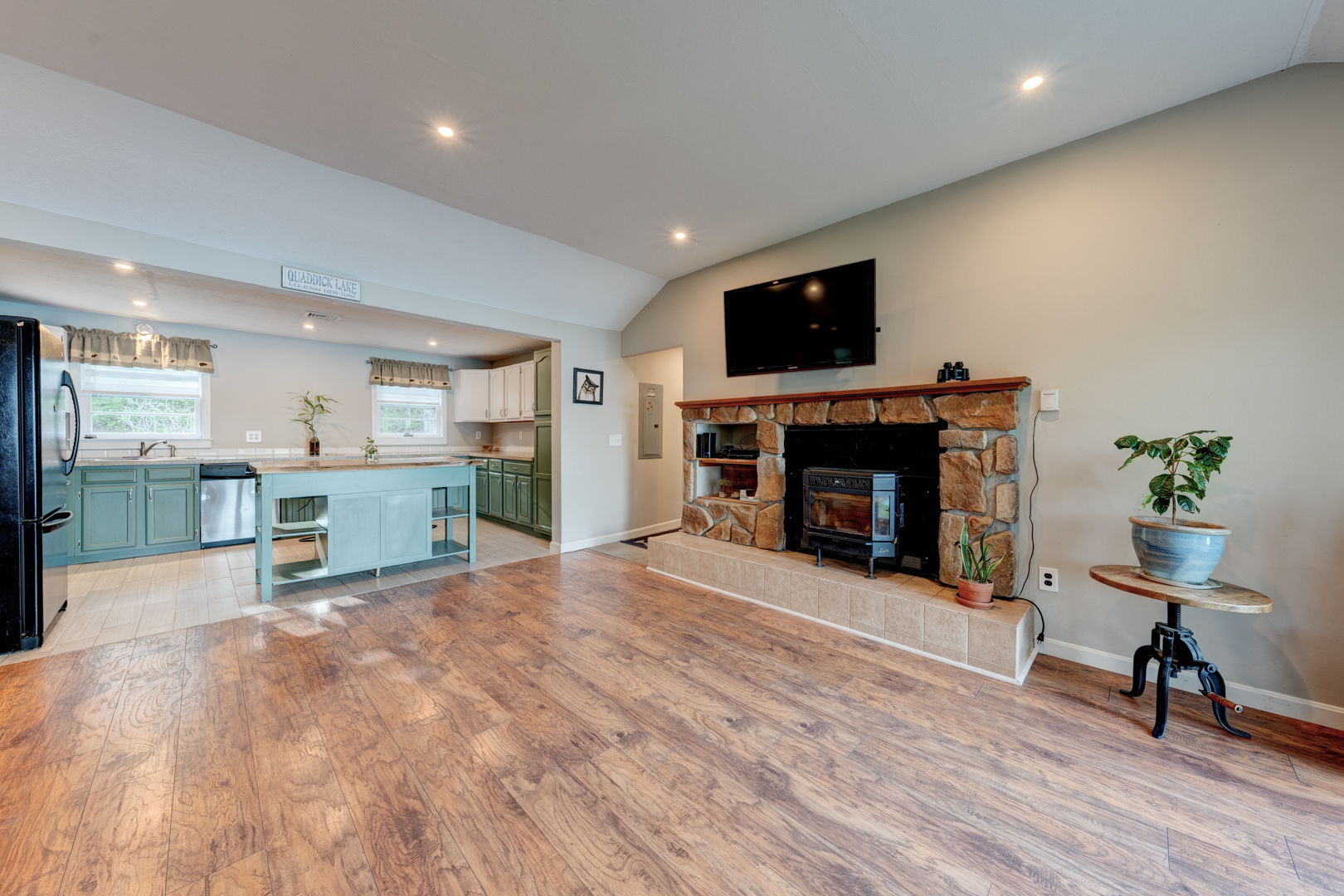 Family Room/Kitchen