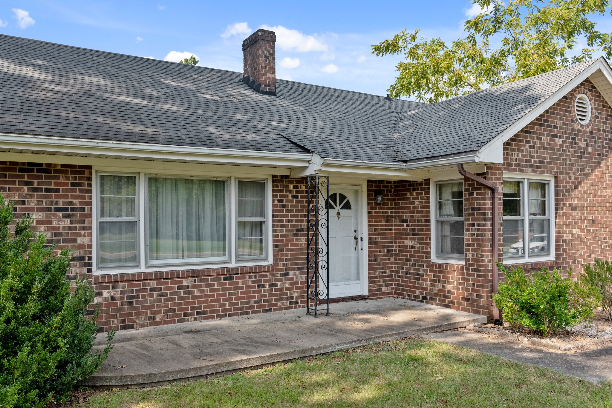 420 Alamance Rd, Burlington, NC 27215, USA Photo 11
