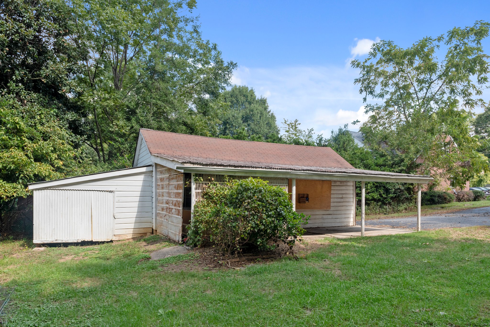 420 Alamance Rd, Burlington, NC 27215, USA Photo 20