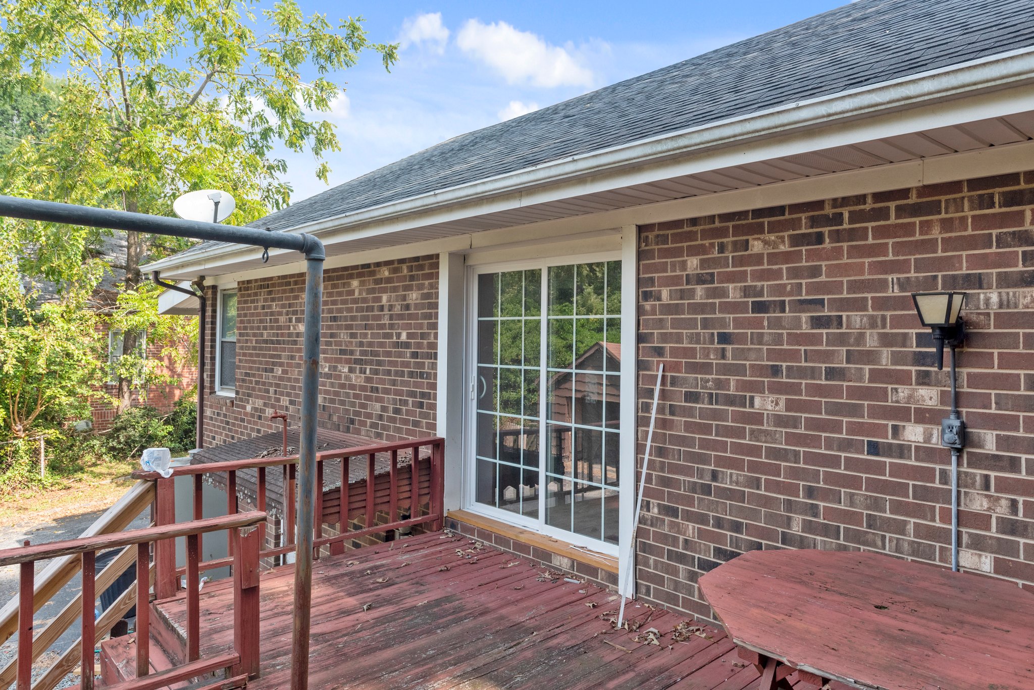 420 Alamance Rd, Burlington, NC 27215, USA Photo 16