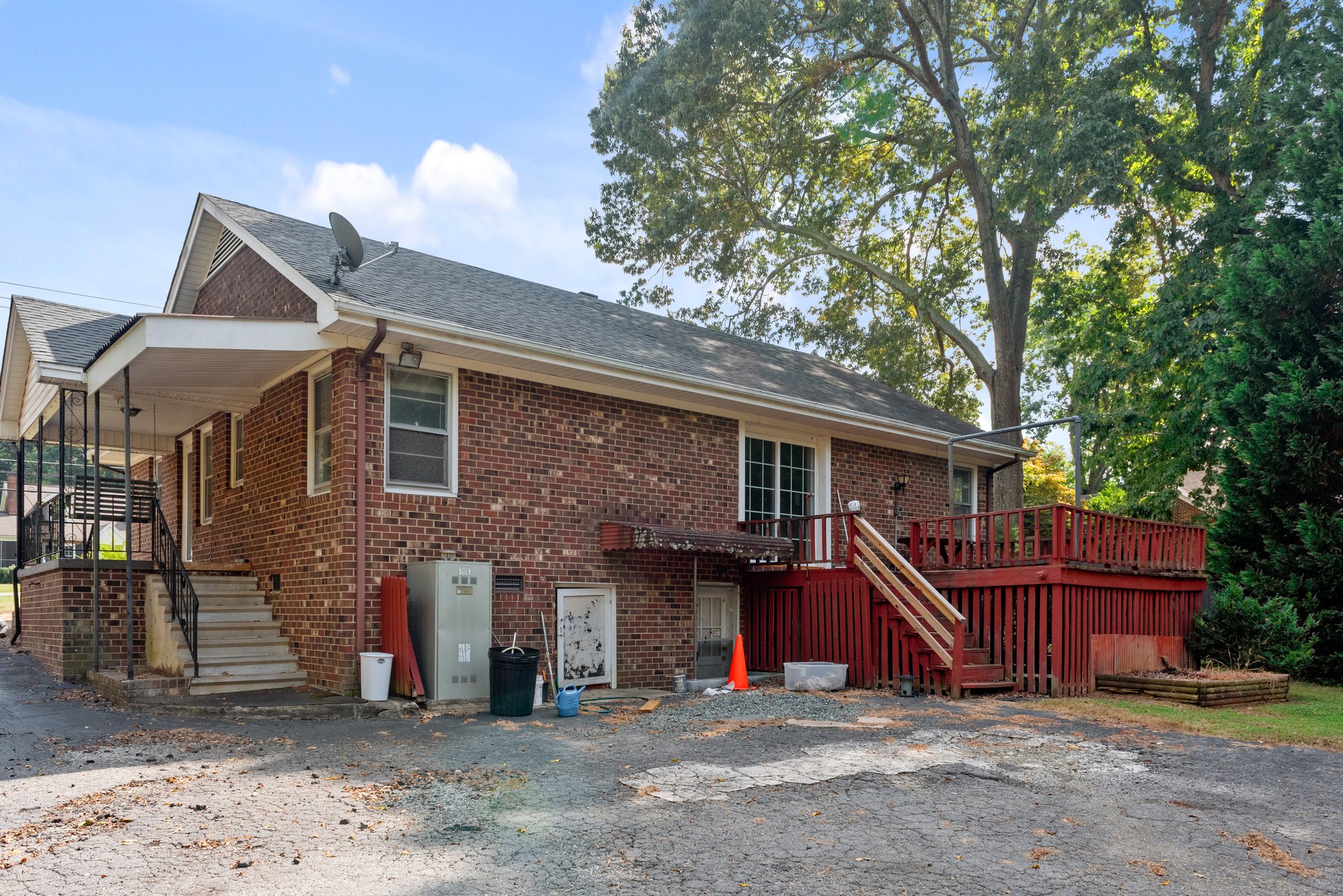 420 Alamance Rd, Burlington, NC 27215, USA Photo 13