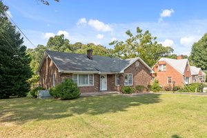 420 Alamance Rd, Burlington, NC 27215, USA Photo 9