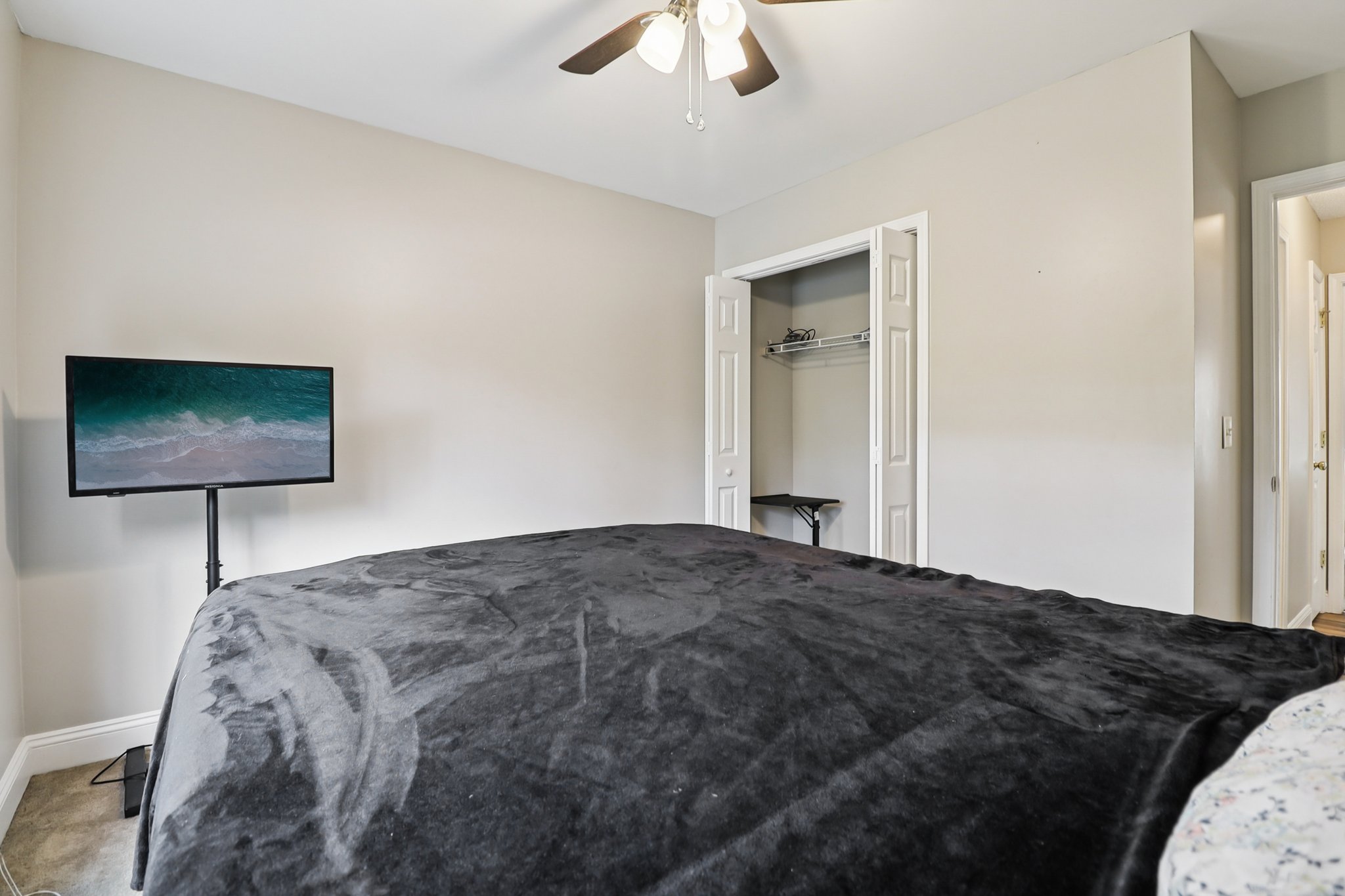 Apple Branch Ct-S3110-017.jpg