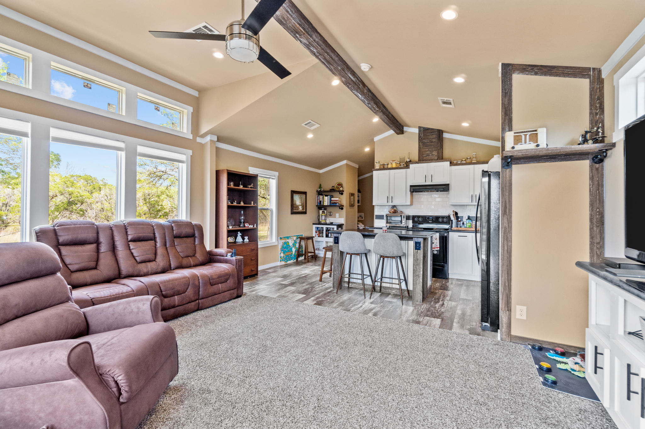 420 Burnett Ranch Rd, Wimberley, TX 78676, USA Photo 50