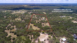 420 Burnett Ranch Rd, Wimberley, TX 78676, USA Photo 4