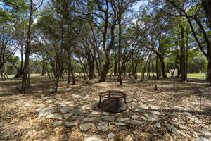 420 Burnett Ranch Rd, Wimberley, TX 78676, USA Photo 21