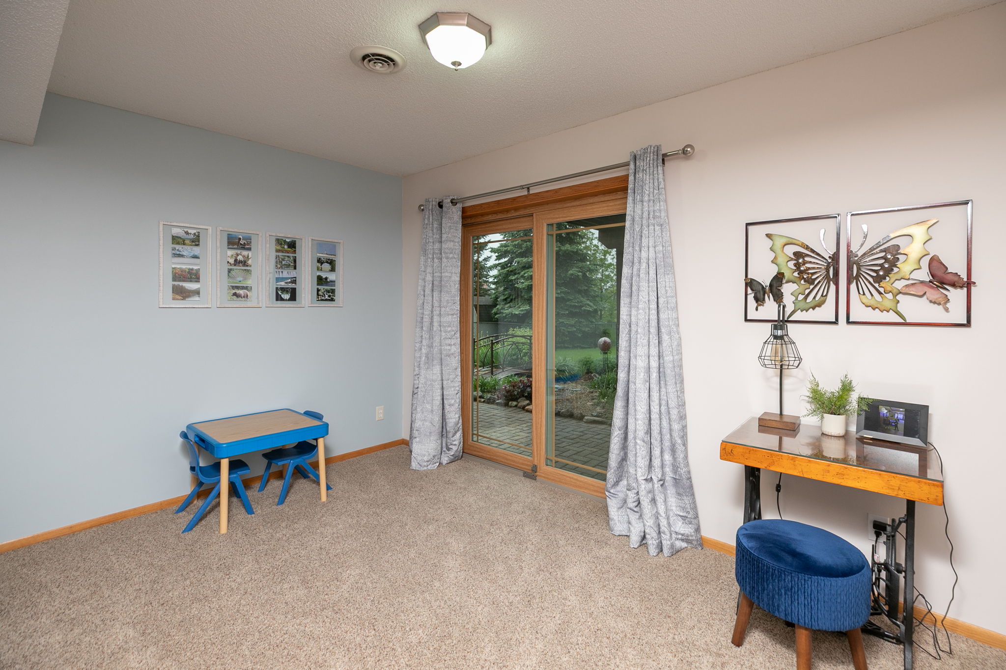 24-Family Room