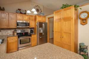 10-Kitchen