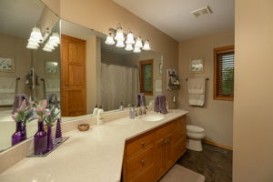 17-Bathroom