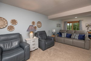 23-Family Room