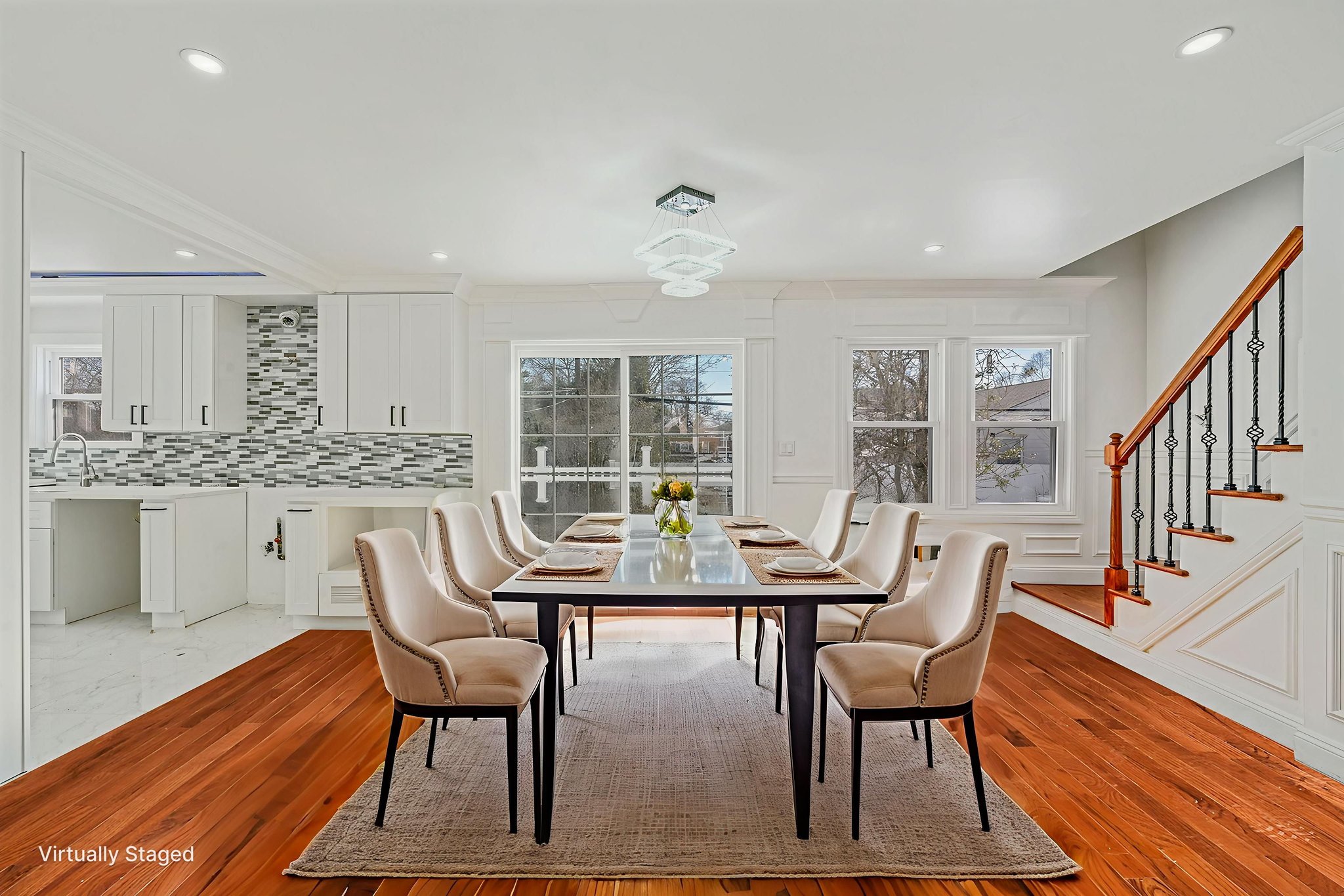18602 Final 0031 virtually staged.jpeg