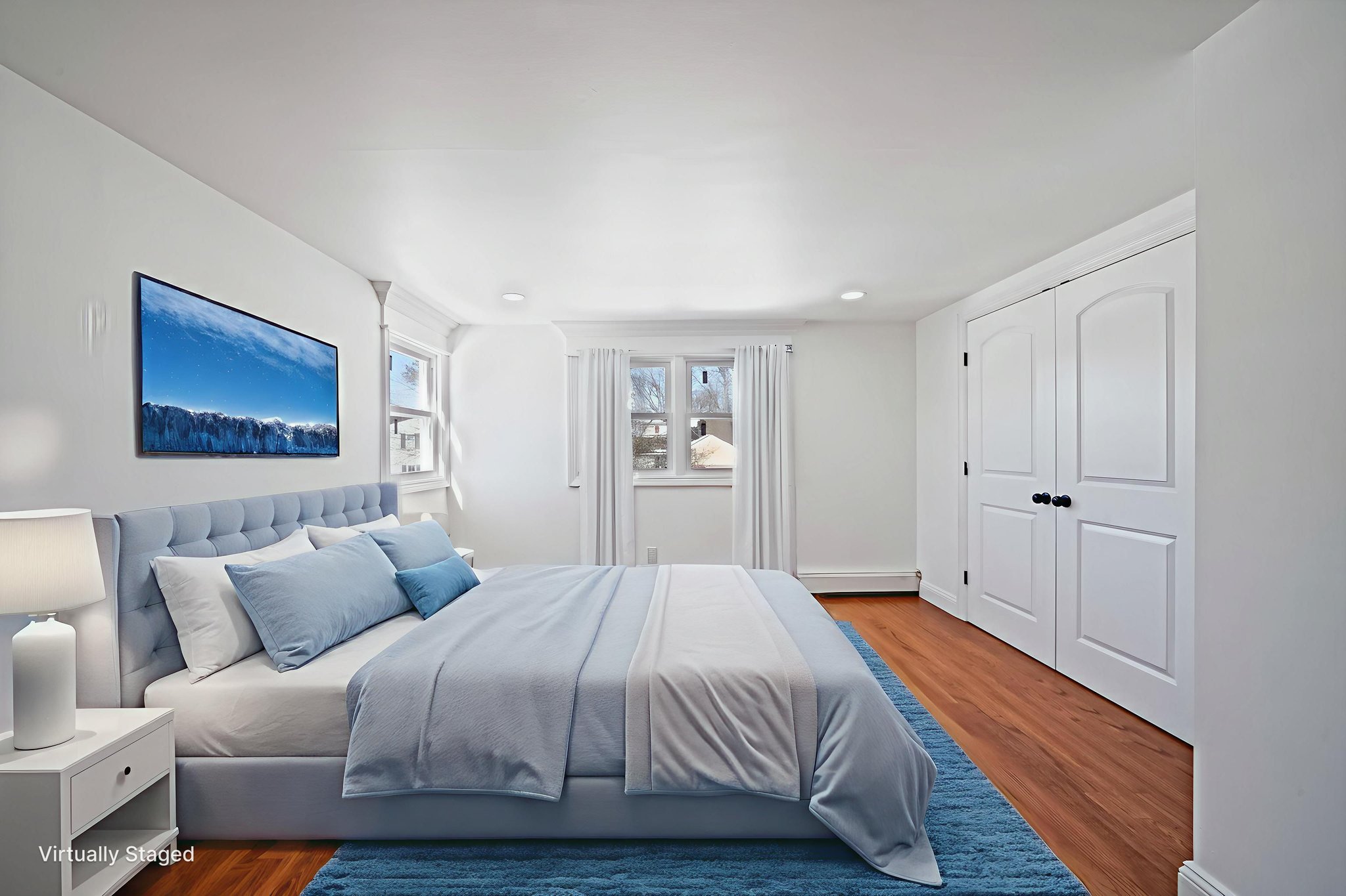 18602 Final 0045 virtually staged.jpeg