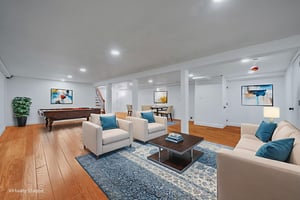 18602 Final 0054 virtually staged.jpeg