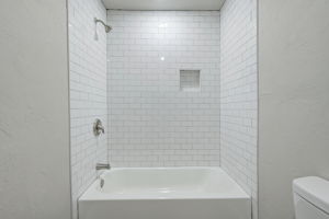  Photo 34