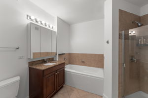 Photo 0