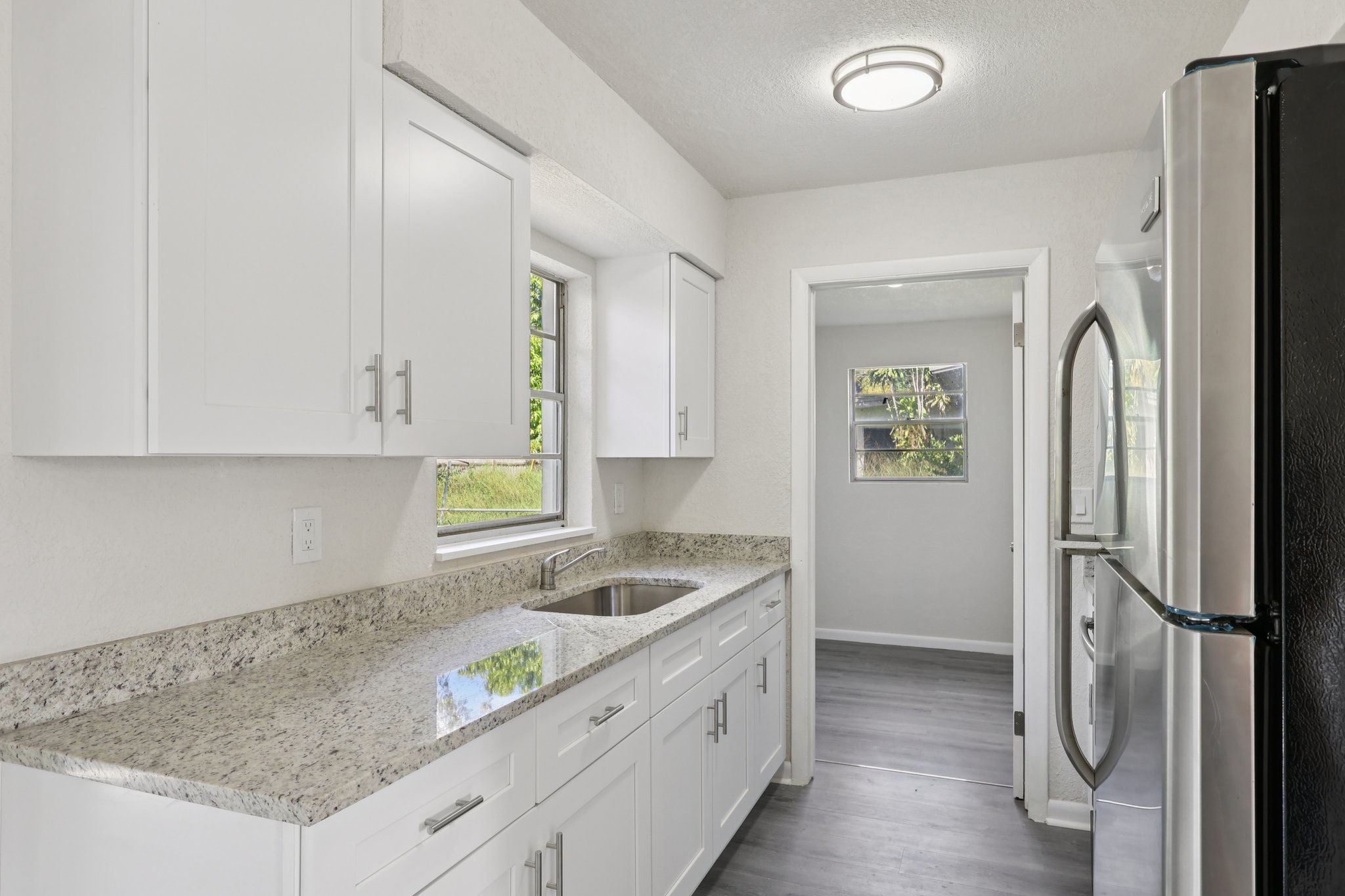 442 Fanfair Ave-S1810-015.jpg