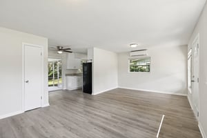 442 Fanfair Ave-S1810-009.jpg