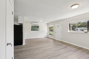 442 Fanfair Ave-S1810-010.jpg
