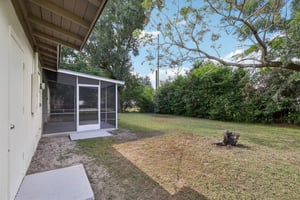 442 Fanfair Ave-S1810-030.jpg