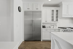  Photo 40