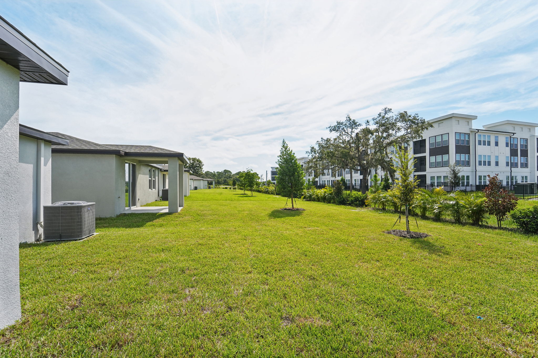 Tampa Division - Magnolia Bay - 420 Lazy Shr Dr, Sarasota, FL 34241 - 028