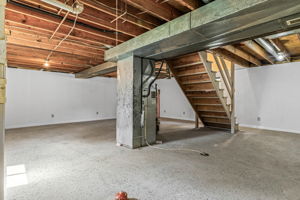 Photo 35