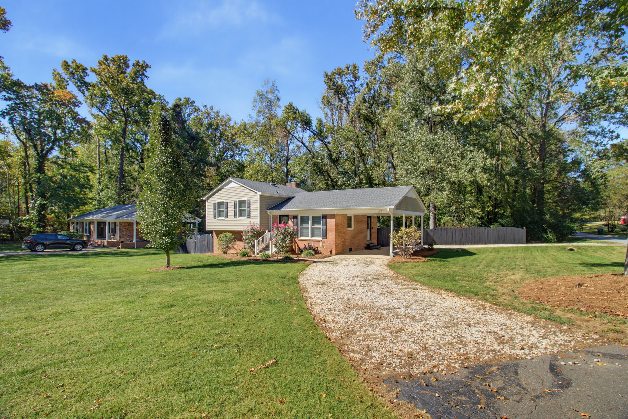 420 Pepperidge Rd-2