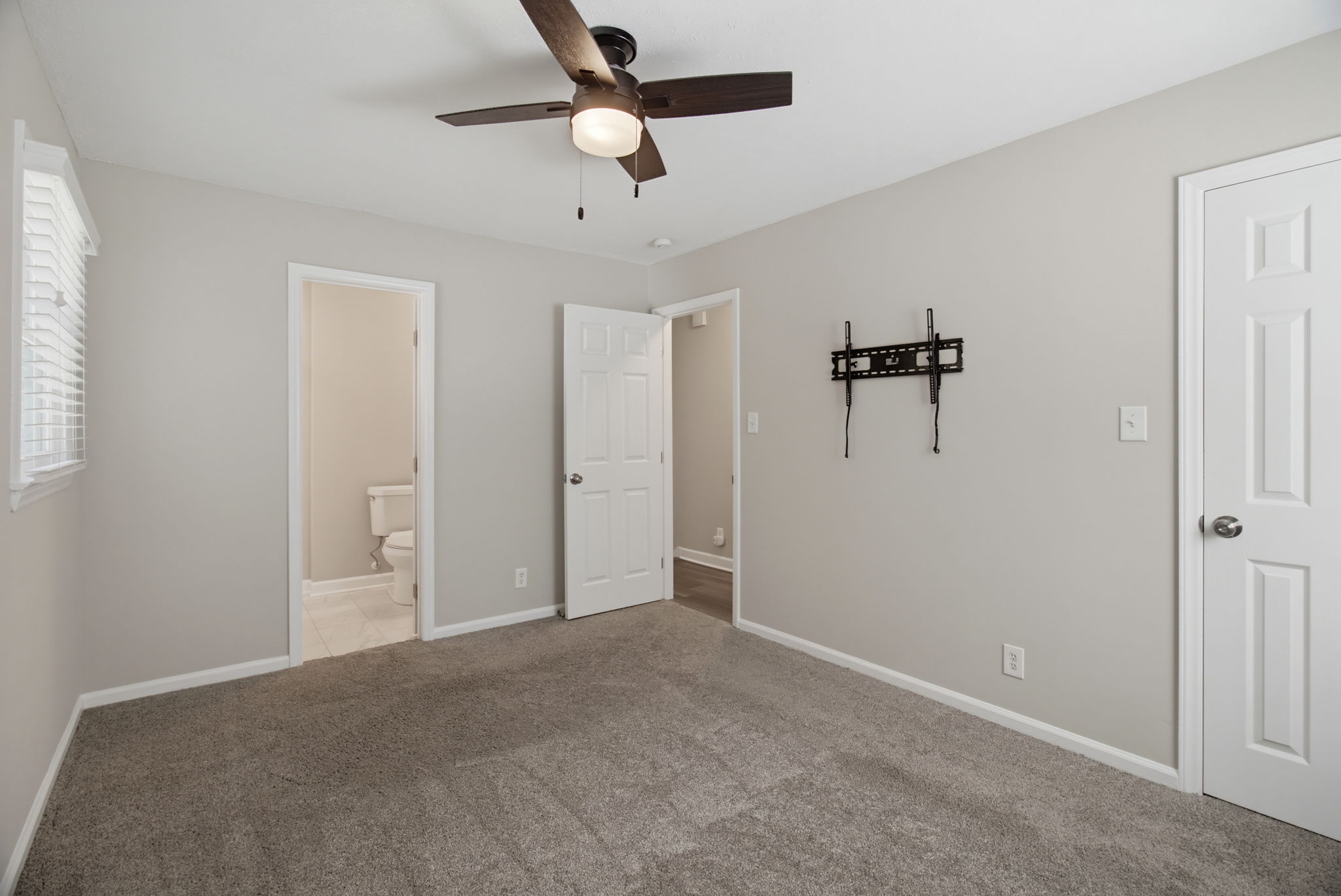420 Pepperidge Rd-16