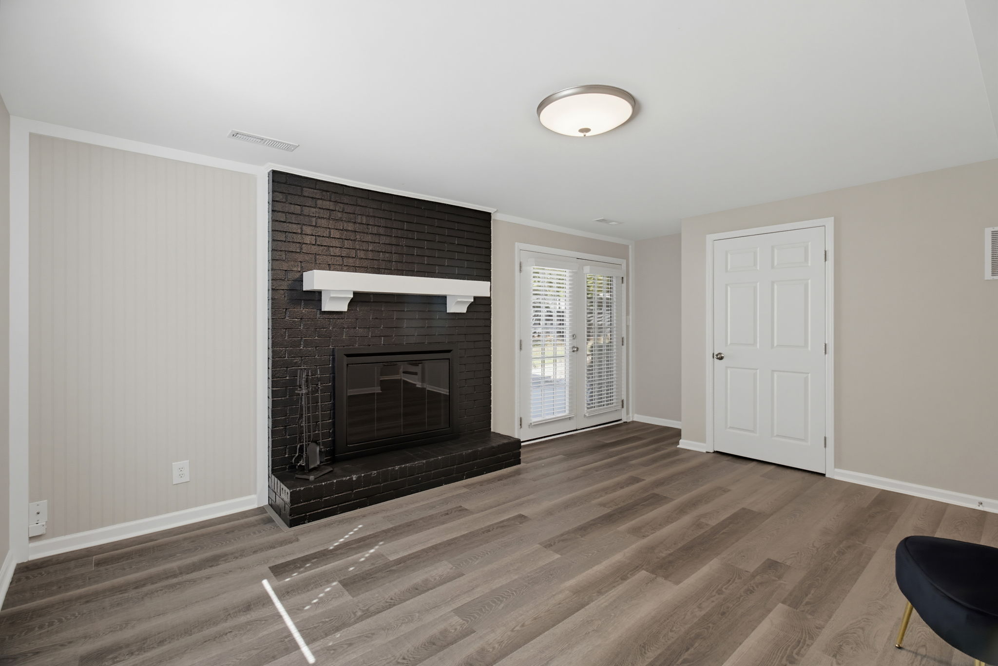 420 Pepperidge Rd-23