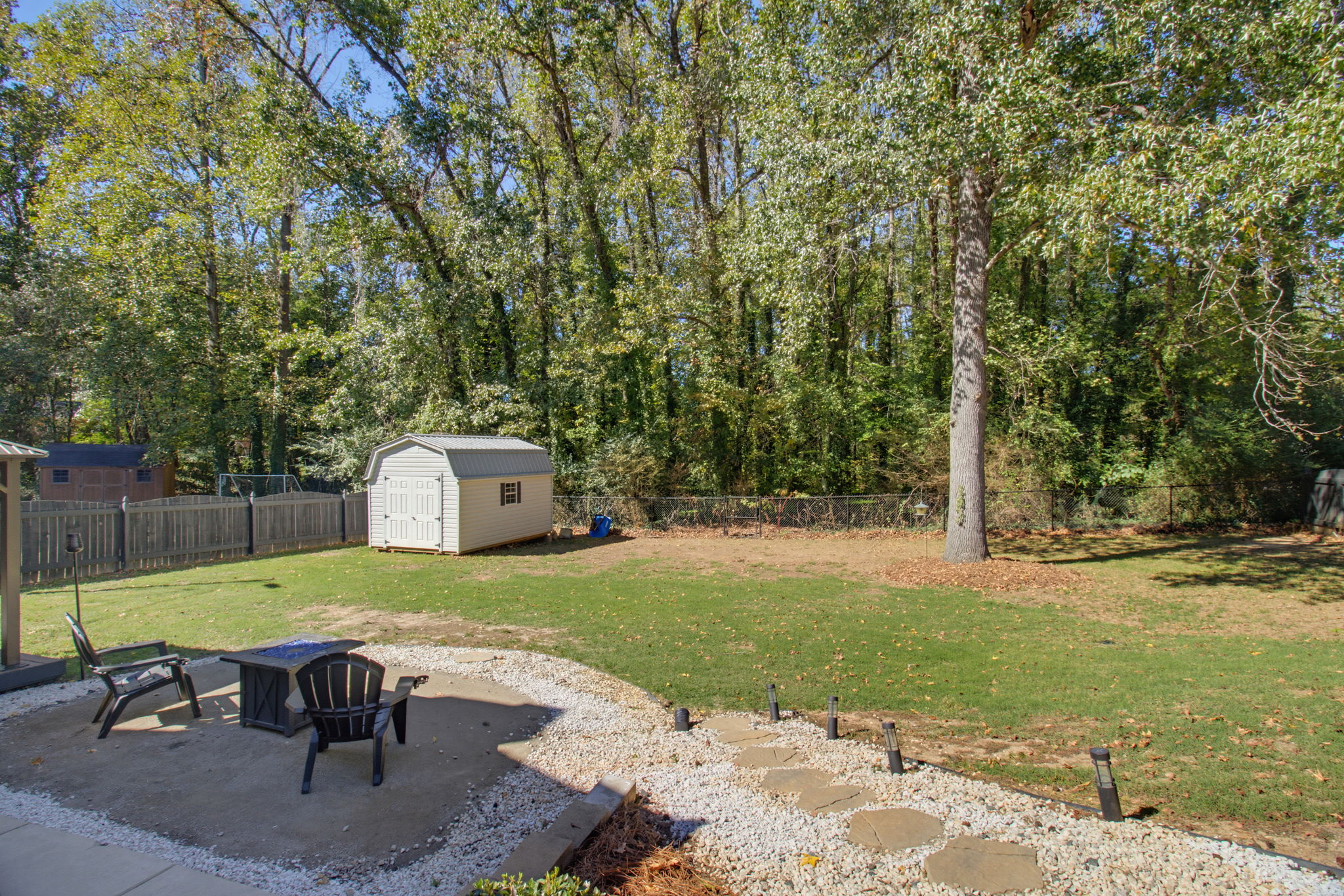 420 Pepperidge Rd-30
