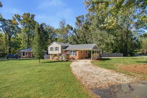 420 Pepperidge Rd-2