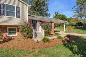 420 Pepperidge Rd-4