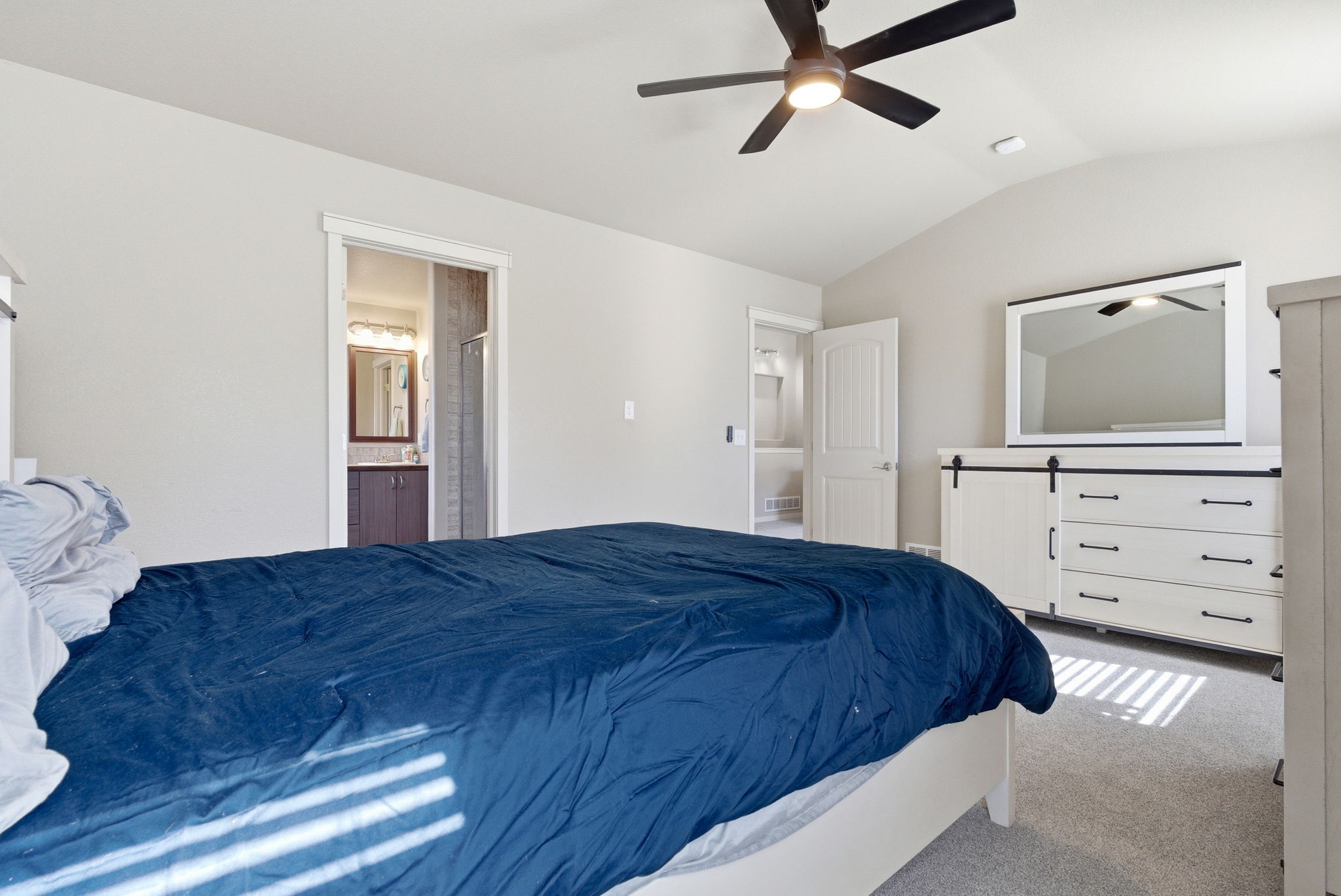 420 Pioneer Ln-20