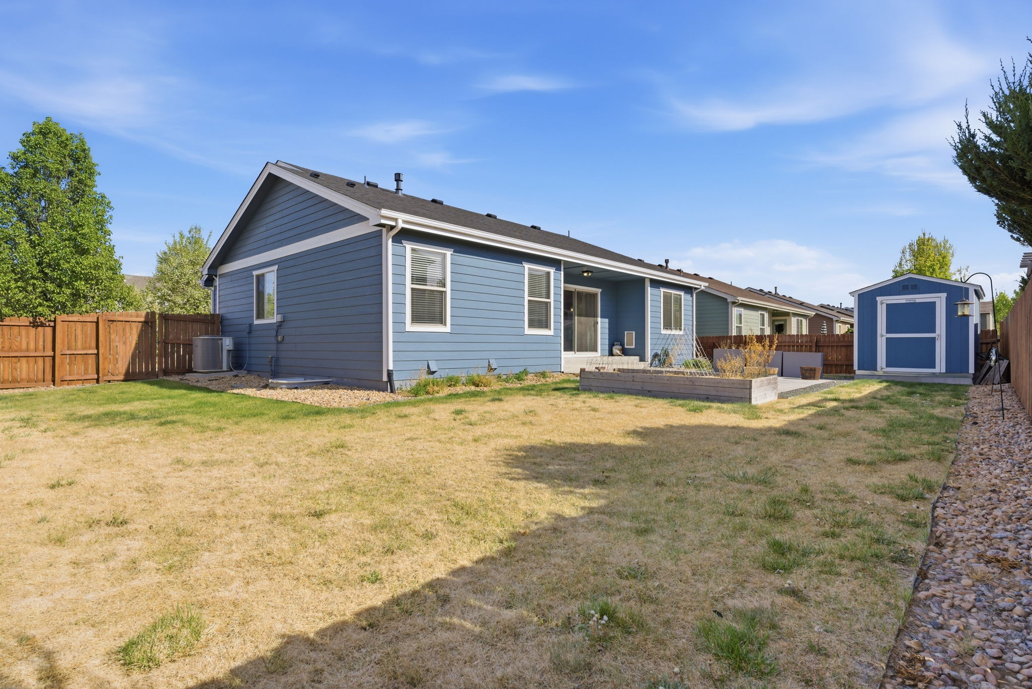 420 Pioneer Ln-30
