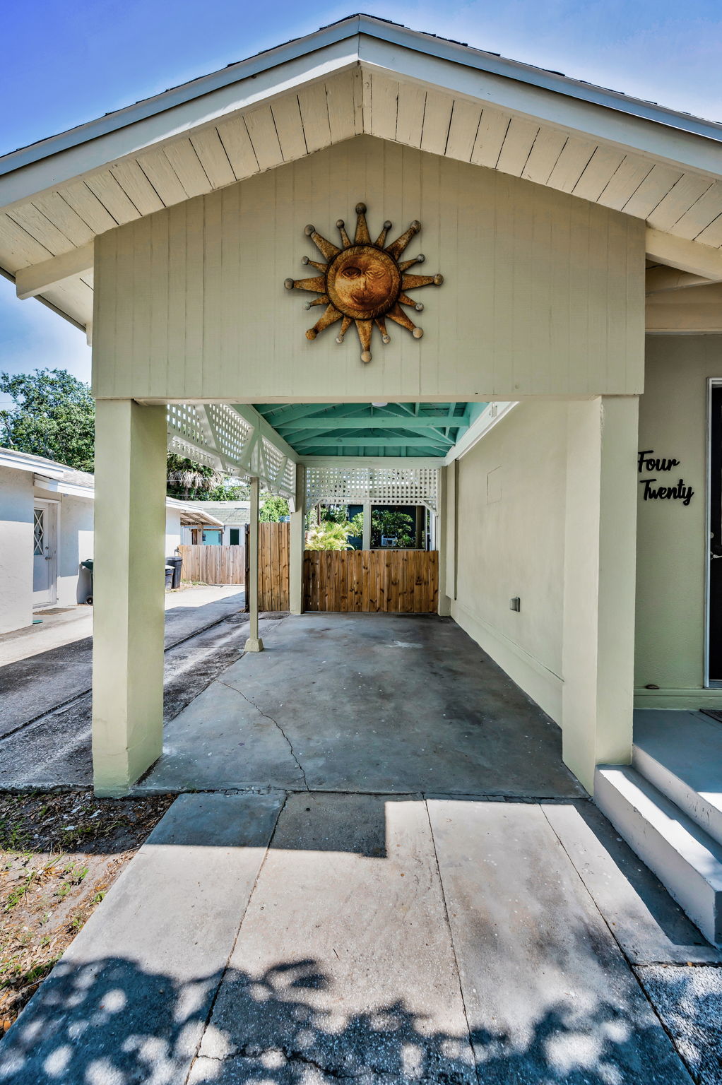 Carport1