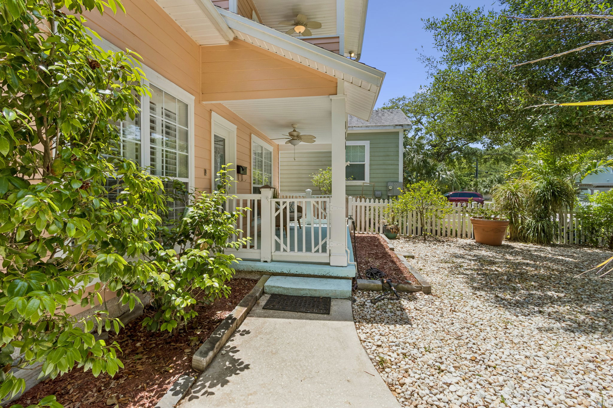 Front Entry Detail