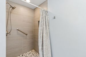 En Suite Bathroom