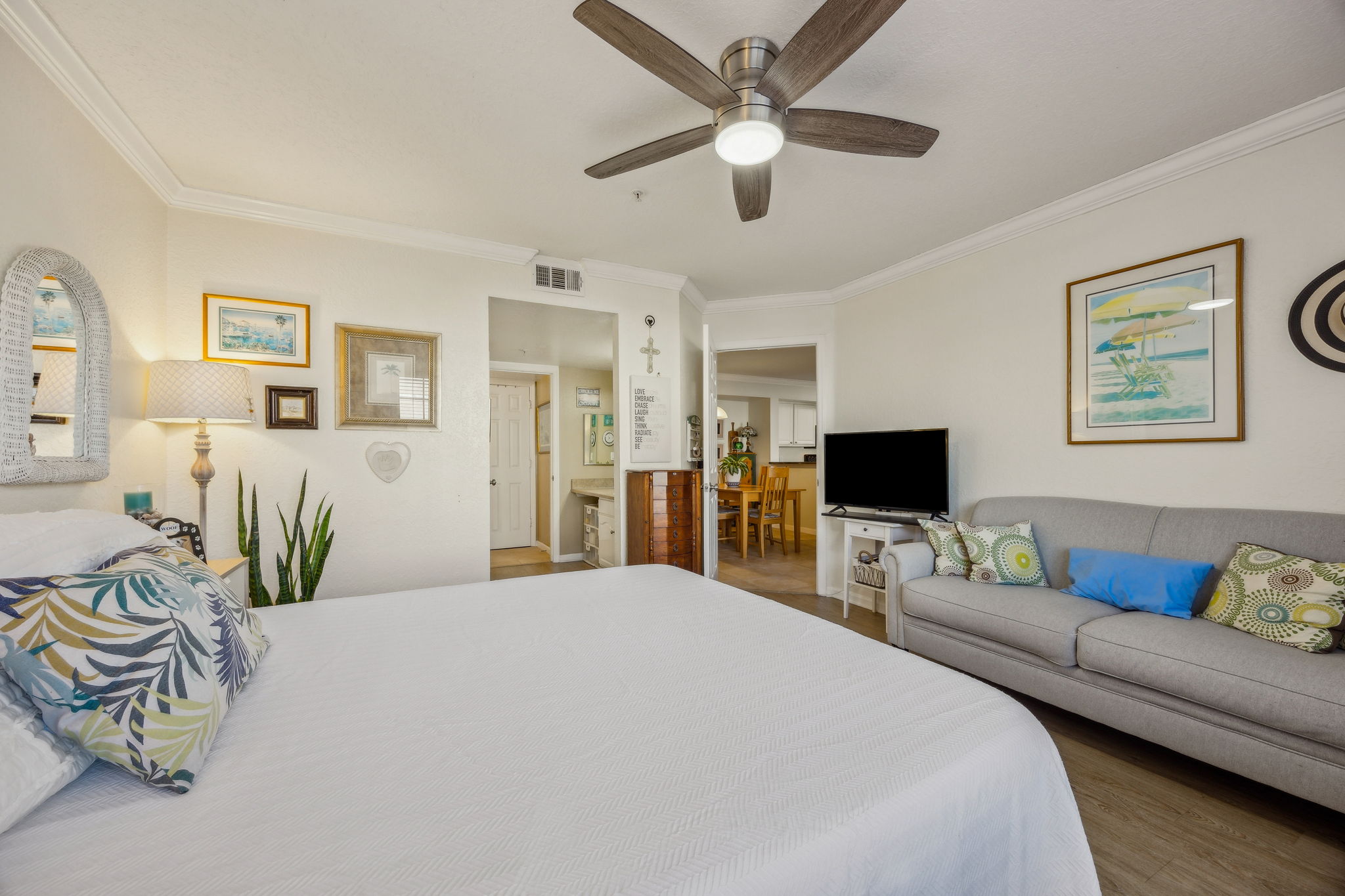 Large Suite